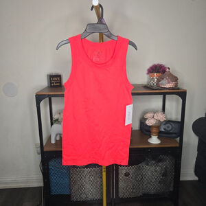 Women's Lightweight Longtail T Tank Top